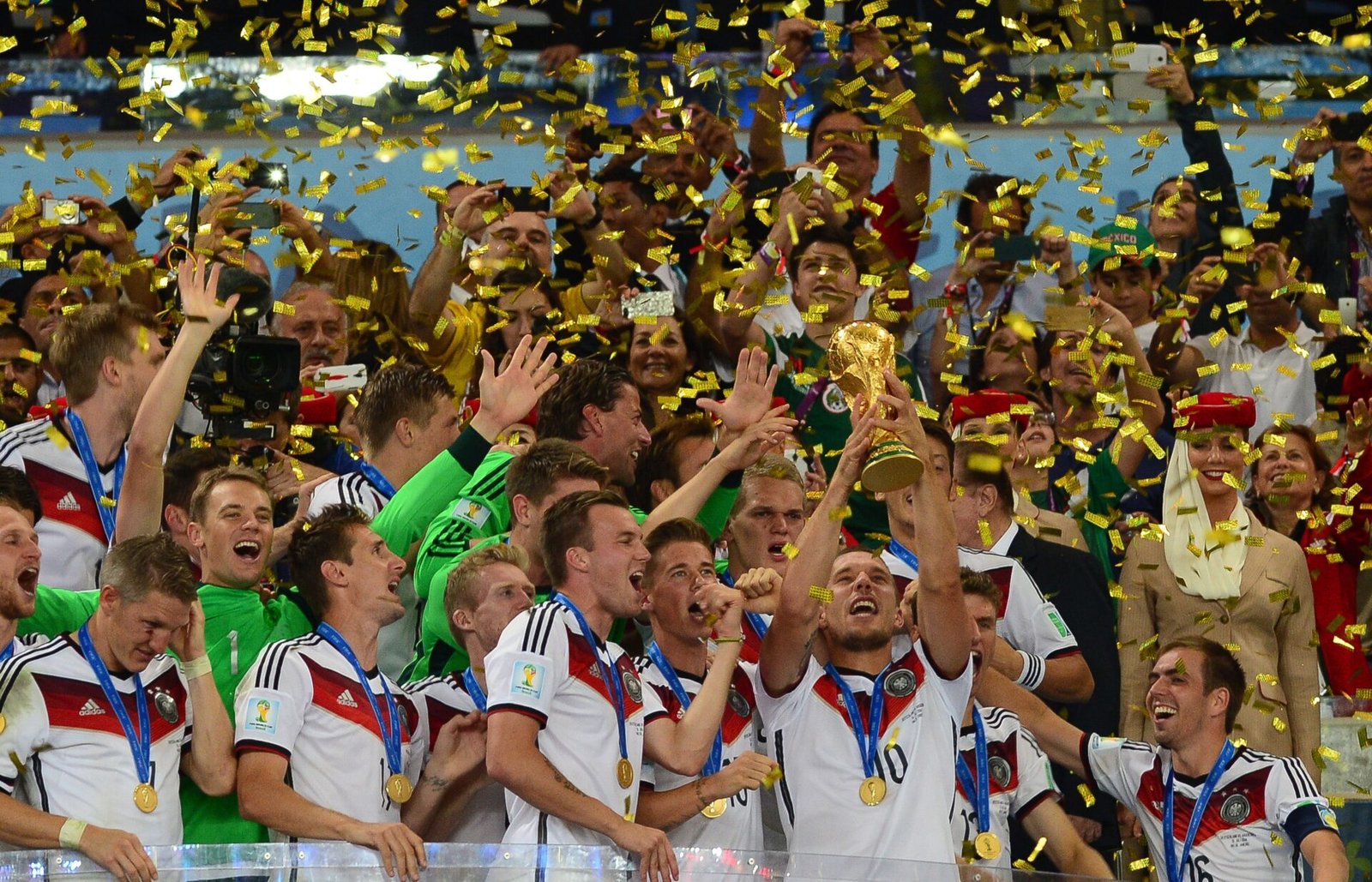 Germany World Cup 2014 trophy celebration
