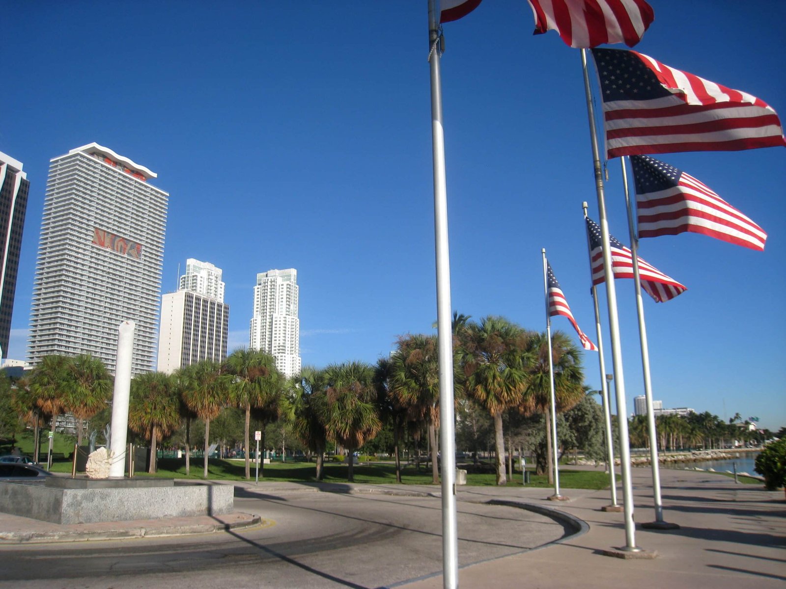Bayfront Park Miami waterfront promenade with palm trees and Biscayne Bay